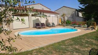 GITE familiale avec piscine - 8