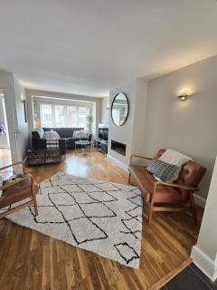 Luxury 4 bedroom - Sleeps 8 - Windsor Castle - 2