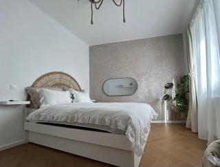 Doro Studio - your central, stylish & cozy retreat - 0