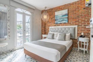 Hotel Boutique ADAZ - 8