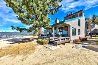 Newly renovated Lake Tahoe Beachfront #635 - 7