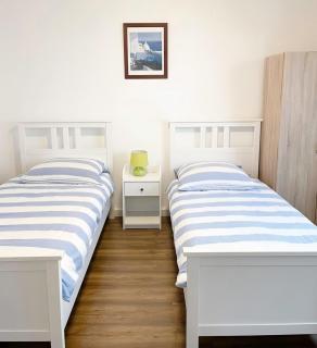 Easy to Düsseldorf Messe, 2-bedroom Apartment with kitchen and garden - 2