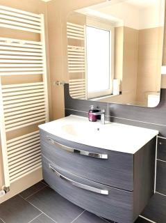 Easy to Düsseldorf Messe, 2-bedroom Apartment with kitchen and garden - 4