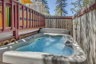 Walk to Dtwn Cloudcroft! Cozy Mtn Cabin w/ Hot Tub - 9