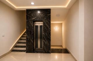 Shiv Shakti Dham-Vrindavan #Near Gol Chowk #Close To Prem Mandir #Lift #Parking #Ac Rooms #Budget Friendly - 1