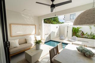 Stylish West Coast 3BR Retreat with Pool Near Beach - 0