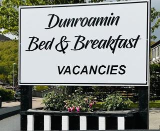 Dunroamin Bed and Breakfast - 9