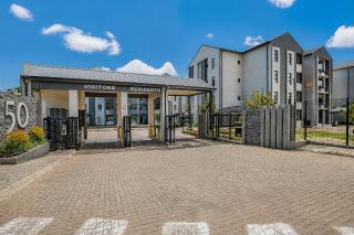 Happiness Retreat Stays -Midrand - 4