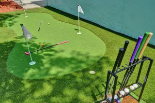 Modern Villa with Heated Pool, Pergola, Mini Golf, Wilton Dr and Beach - 7