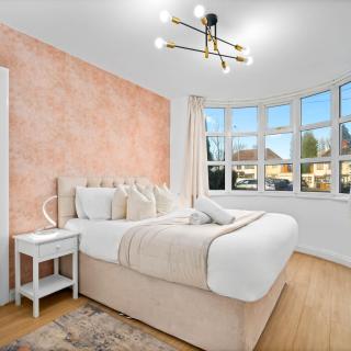 Luxury Four Bed House - 7 Guests - Garden & Parking 802W - 8