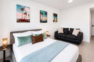 Miami Studio Near Bayside with Rooftop Pool - 4