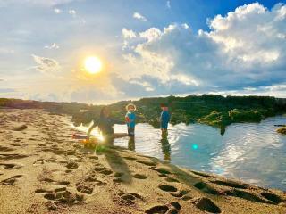 Oceanfront Rustic Family Home Fully Equipped for 8 - 4