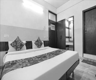 Hotel Ashoka Inn - 4