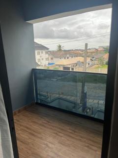Metro Tulip Apartment - 4