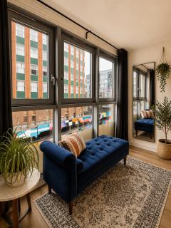 Lovely Bohemian Apartment in Heart of City Life - 9
