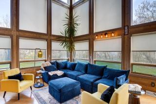 Family + Group Friendly | Modern Log Cabin Home - 7