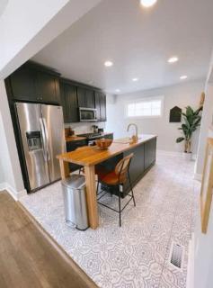 3-Bed Home with 2 and a half baths in Indy - 2