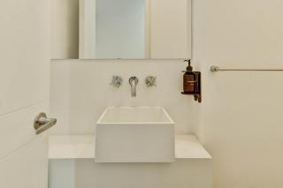 Deluxe 1BR Duplex with Terrace near El Virrey - 3