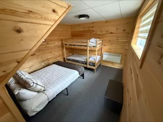 Spa & Lake Access - Nature Grand Lac-du-Cerf - 6