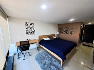 S09 SUITE KING Premium Suite TEC CEM Cocineta WiFi Balcón Parking Terraza - 8