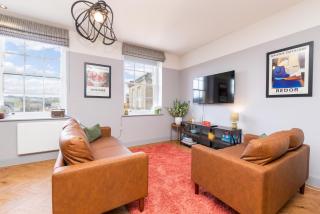 Spacious and Stylish City Centre Flat - Pass the Keys - 6