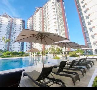 Belle Place at Royal Ocean Crest Mactan Tower A Unit 0808 with Balcony - 6