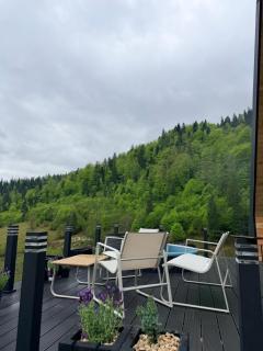 Hyde Retreat - 9