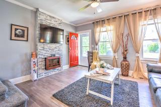 Walk to Dining & Parks! Baltimore Home w/ Yard - 6