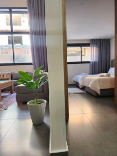 Apartment Just Steps from the Sea - 5