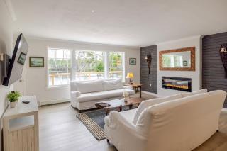 Sunset Shores Home on Wolf Pond - 6