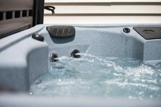 Two Homes with Hot Tubs near Ark Encounter - 9