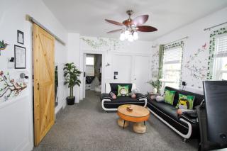 The Wilderness | Near CP & SF | W/D| Pet OK - 2