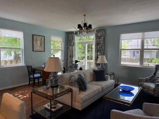 Elegant 3BR Retreat Near ODU & Downtown - 6