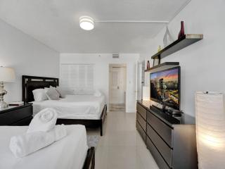 Charming Ocean View Condo with Beach Service 1516 - 6