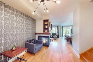 Family Townhome with Summer Pool - 4