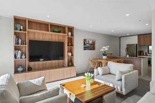 Relaxed luxury designed for comfortable stays - 9