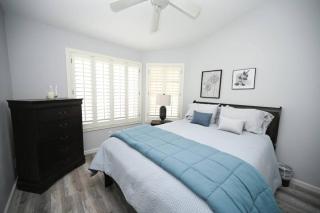 Stylish 3 Bedroom Retreat with Private Year Round Pool Pet Friendly Stay - 6