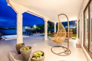 Villa Ksenija with Private Pool- Peace & Privacy - 8