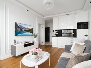 Golden Apartments Warsaw - Luxury Stay on Grzybowska 85-200 - Varsavia - 9