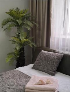 Central Apartment Facing the Cathedral - 1