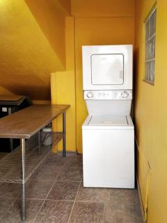 Extra Large Studio Apartment with Ocean View - 4