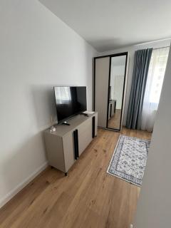 Mosaic Urban Retreat with Free Parking - 3