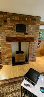 Kingfisher Cottage Wales - 9