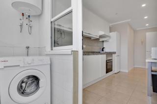 SUN AND GREEN, Heated Pool, 3 Rooms, Air C - 2