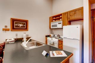 Jackpine & Black Bear Condos by Vail Resorts - 3