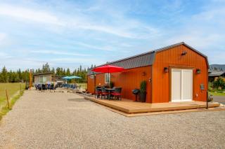 6 Mi to Lake Pend Oreille! Cozy Cabins w/ Views - 8