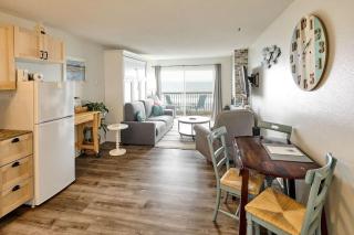Oceanfront Condo - Second Floor - Pet Friendly - 4