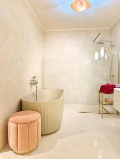 Monaco 2bdr luxury apartment, private garden&pool - 6