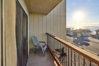 Ground Floor - Ocean View Condo - Pet-Friendly - 1