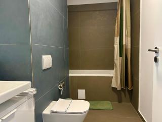V'One - Cozy & Quiet Apartment - Free Parking - 1